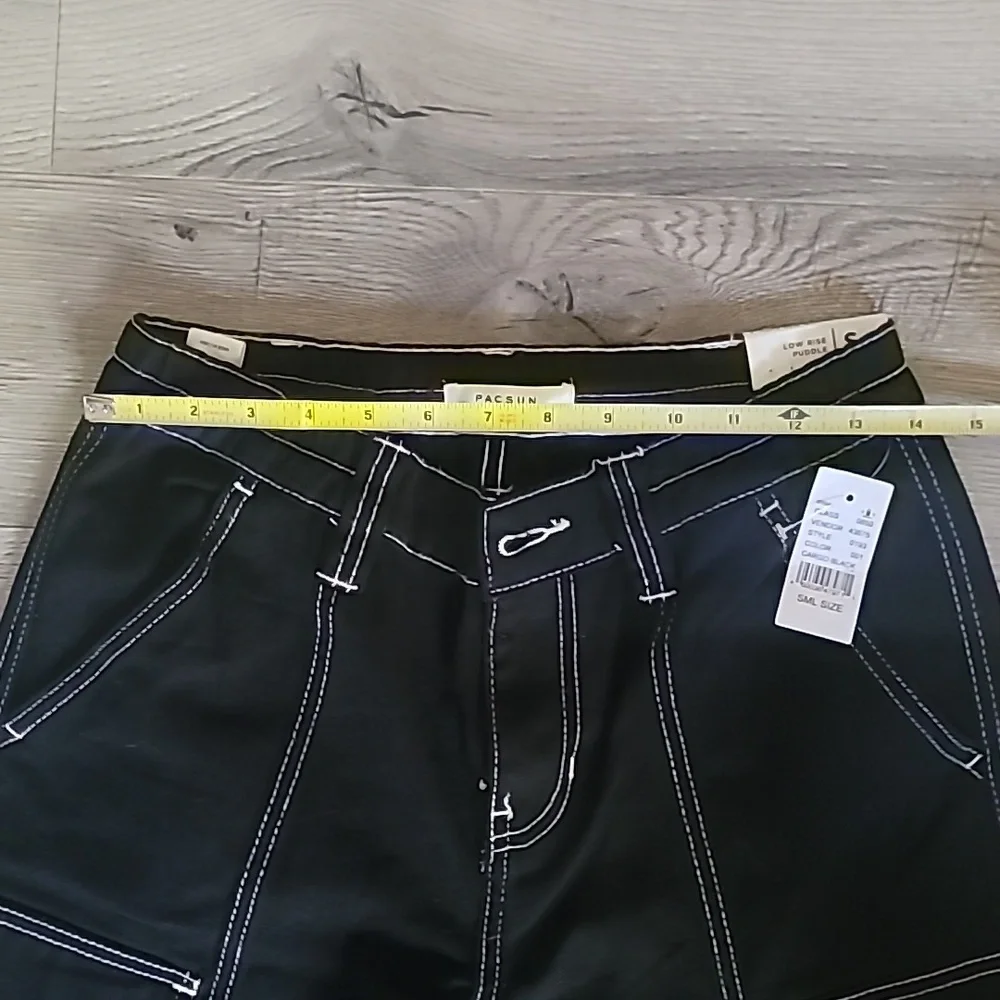 New PacSun Cargo Wide-Leg Jeans Size S - Picture 4 of 8
